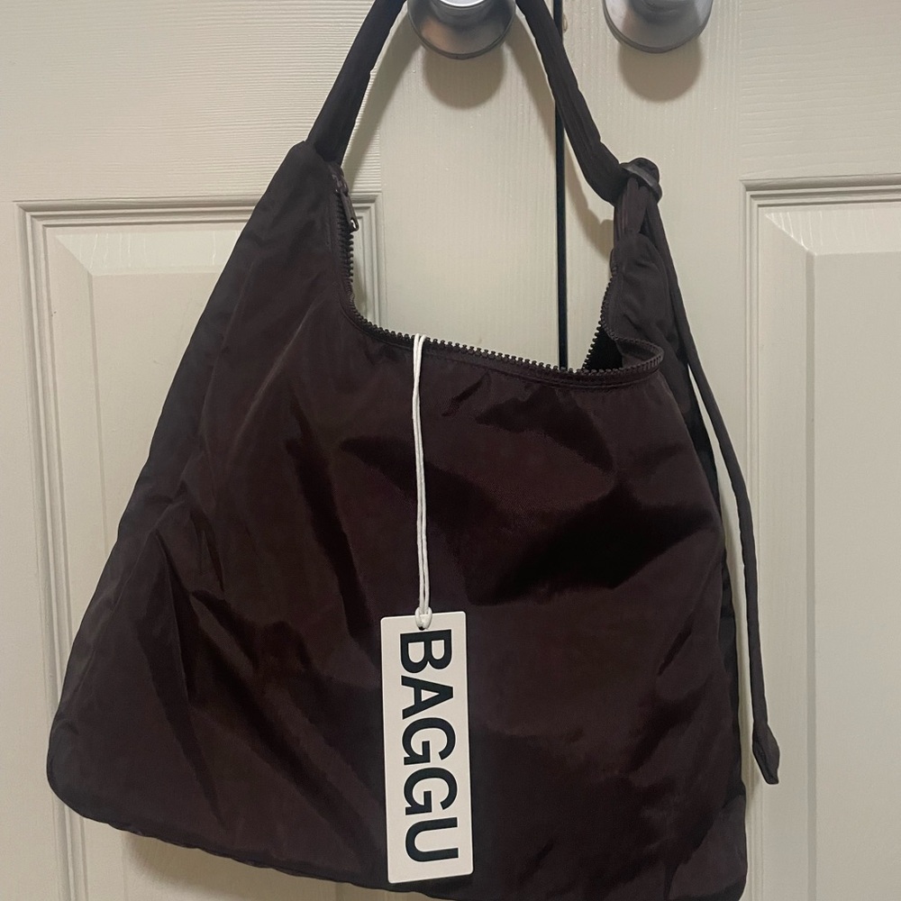 BAGGU Chocolate Plum Shoulder Bag